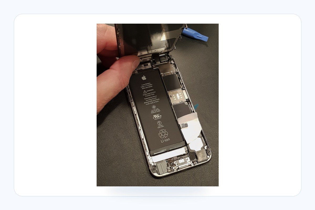 Phone screen replacement and display repair